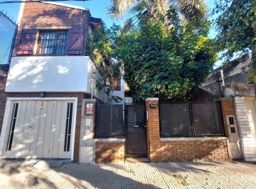 Casa · 200m² · 9 Ambientes · 1 Cochera · Venta Dos Casas en Una Propiedad Pb y Pa en Barrio Belgrano