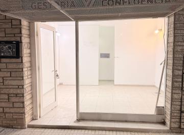 Local comercial de 1 ambiente, Cipolletti · Local Comercial en Cipo