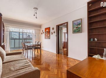 Departamento de 4 ambientes, Flores · Luminoso Dpto de 4 Ambientes con Baulera | Flores