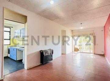 Departamento · 81m² · 4 Ambientes · Departamento 4 Ambientes en Venta Pompeya - Barrio Espora