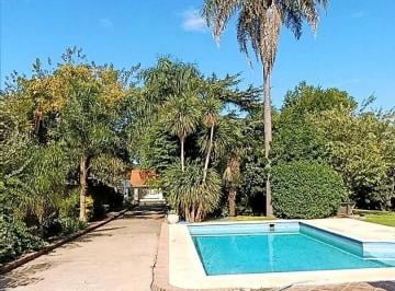 Casa · 224m² · 5 Ambientes · 1 Cochera · Venta - Excelente Casa Quinta en Los Cardales – Exaltación de La Cruz