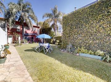 Casa · 271m² · 5 Ambientes · 1 Cochera · Casa en Venta de 5 Ambientes en Boulogne Sur Mer con Garage, Terraza y Jardín