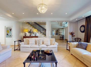 LIVING 1 CASA EN ABRIL CLUB DE CAMPO, HUDSON · Casa en Venta | Abril Club de Campo