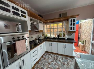 Departamento · 120m² · 4 Ambientes · 1 Cochera · Duplex 4 Ambientes con Parrilla en Venta Centro de Wilde