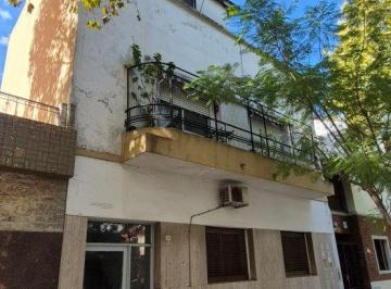 PH de 3 ambientes, Liniers · Piso Único 3 Ambientes con Terraza y Quincho. en Venta. Liniers