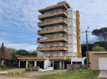 Departamento de 3 ambientes, Villa Gesell · Departamento 3 Ambientes Vista Al Mar Cochera Zona Norte