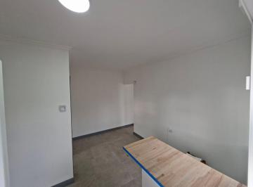 Casa de 2 ambientes, Mar del Plata · Alquilo Casa en PH, Dos Ambientes, Jardín a Estrenar Barrio Faro.