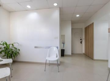 Departamento · 55m² · 4 Ambientes · Venta - Departamento/consultorio 2 Dorm. - Centro