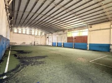 Bodega-Galpón · 800m² · 1 Ambiente · Galpón de 20 X 40 con Cancha de Futbol