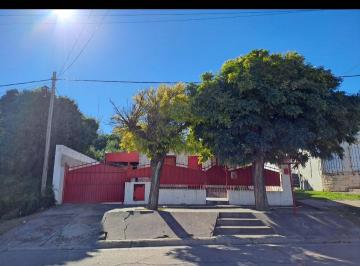 Casa de 2 ambientes, Bahía Blanca · Vendo Casa Ubicada en Barrio Tranquilo y de Entorno Familiar