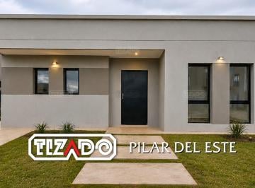Casa · 128m² · 4 Ambientes · 1 Cochera · Casa en Venta 3 Dorm. con Pileta en San Ramón, Pilar del Este