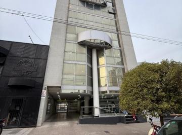 Garage · 14m² · Cochera en Venta Zona Clinica Pueyrredon.