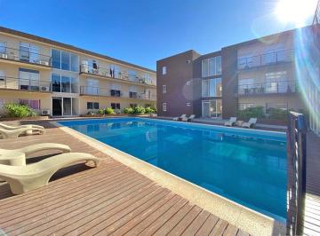 Departamento · 40m² · 2 Ambientes · 1 Cochera · Departamento 2 Amb - Complejo La Palmera - Moreno