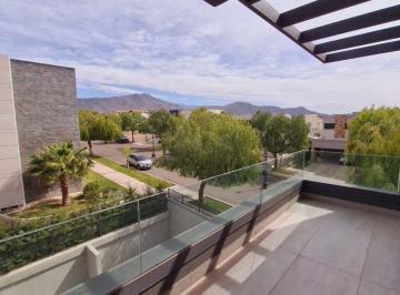 Departamento · 88m² · 3 Ambientes · 1 Cochera · Venta Departamento Dalvian Mendoza