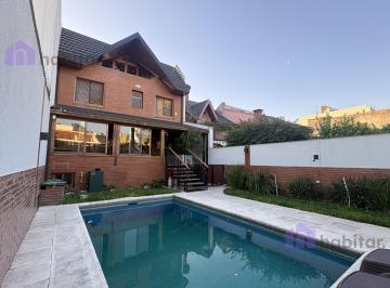 Casa · 550m² · 5 Dormitorios · 4 Cocheras · Casa de Categoria en Venta Sobre Av Salvador Maria del Carril