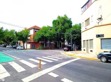 Casa de 3 ambientes, Boedo · Lote de 136 m² V. Liniers E/ Pavón y Juan de Garay - Casa Muy Antigua a Refaccionar