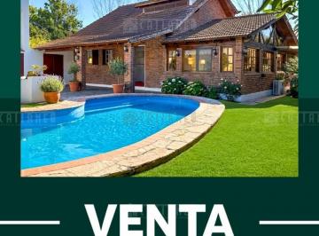 Casa · 110m² · 4 Ambientes · 3 Cocheras · Casa en Venta. La Martona. Oportunidad