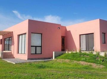 Quinta vacacional · 127m² · 3 Ambientes · Venta Quinta 4 Ambientes en San Andrés de Giles