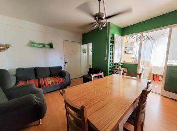 Departamento · 52m² · 3 Ambientes · Av Belgrano 2400. Departamento 3 Amb. en Venta en Balvanera. Excelente Estado!