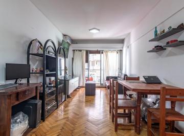 Departamento · 70m² · 3 Ambientes · 1 Cochera · Venta Depto. Semipiso 3 Ambientes Caballito Norte/ Cochera /2 Balcones/2 Baños