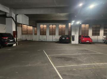 Bodega-Galpón · 620m² · Planta Baja Completa Uso Comercial 630 m²