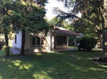 Casa · 60m² · 3 Ambientes · 10 Cocheras · Venta Quinta en La Reja