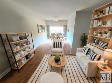 Departamento · 130m² · 6 Ambientes · 1 Cochera · Oportunidad Única: Semipiso 6 Amb, con Palier Privado, Balcon, Losa Radiante, Cochera, Baulera, + Am