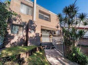 Casa · 350m² · 6 Ambientes · 4 Cocheras · Venta Casa 6 Ambientes con Parque y Piscina en Haedo Sur