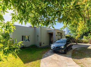 Casa · 180m² · 5 Ambientes · 2 Cocheras · Venta Casa 5 Amb La Horqueta de Echeverria Piscina