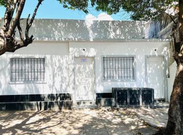 Casa · 66m² · 3 Ambientes · Venta Casa 3 Amb. a Estrenar C/gran Lote - Haedo