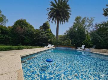 Casa de 8 ambientes, Belgrano · Casa en Venta en Belgrano R * Lote Doble Frente* con Jardín, Piscina y 5 Suites