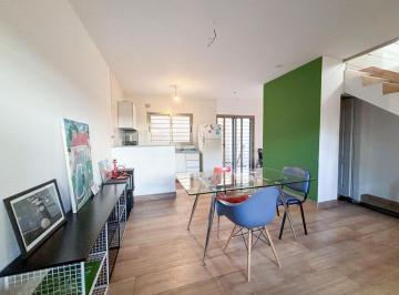 Casa · 80m² · 3 Ambientes · Venta Duplex 3 Amb C/parque y Cochera Ituzaingo