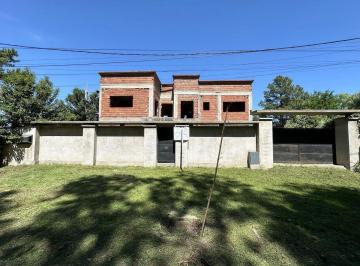 Casa · 310m² · 7 Ambientes · 2 Cocheras · Venta Casa 7 Ambientes a Terminar - Escobar
