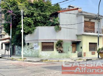 Casa · 228m² · 7 Ambientes · 1 Cochera · Casa Ideal Dos Familias Y/o Emprendimiento, Sobre Lote de 230 m² Zonif: S1r1, Fot 2,5