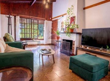 Casa · 131m² · 7 Ambientes · 1 Cochera · Casa Venta B5 Pinamar Gas Natural 3 Dorm.