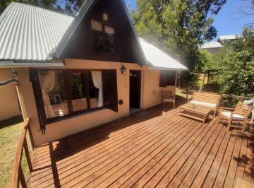 Casa · 80m² · 5 Ambientes · 2 Cocheras · Casa en Alquiler San Ignacio del Cerro