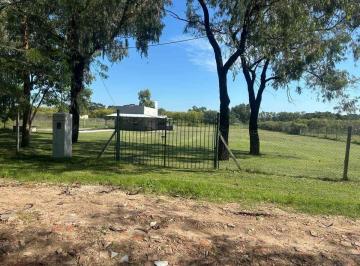 Quinta vacacional · 75m² · 1 Dormitorio · Venta Quinta con Pileta en Chacras del Lago