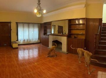 Departamento · 160m² · 4 Ambientes · Departamento en Venta - 3 Dorm. 2 Baños - Mar del Plata