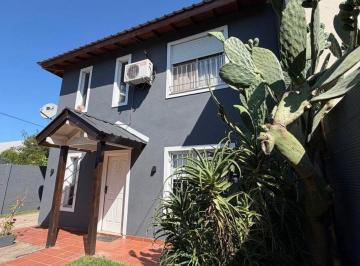 Casa · 107m² · 4 Ambientes · 2 Cocheras · Venta Casa 4 Ambientes Pileta Apto Credito Escobar