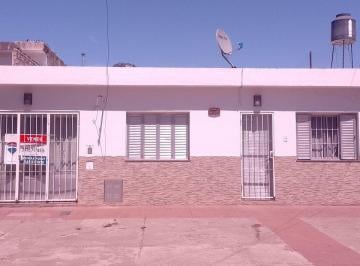 Casa · 91m² · 4 Ambientes · 1 Cochera · Venta Casa 2 Dormi Empalme Graneros