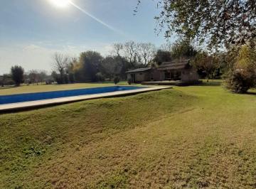 Quinta vacacional · 45m² · 1 Dormitorio · Casa con Amplisimo Terreno + Pileta