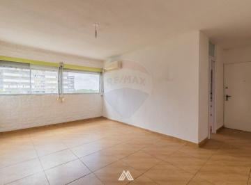 Departamento · 77m² · 5 Ambientes · Venta Apartamento 4 Dorm., Malvin Norte.