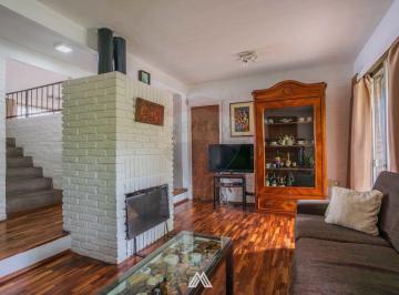 Casa · 109m² · 5 Ambientes · 1 Cochera · Venta Casa en La Blanqueada - 4 Dorm.