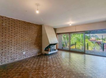 Casa · 93m² · 4 Ambientes · 1 Cochera · Venta Casa 3 Dorm, Jardín y Garaje en Ptagorda