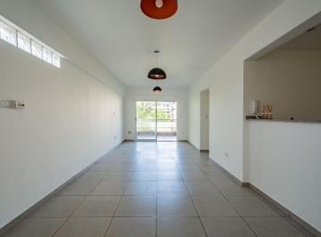 Departamento · 79m² · 4 Ambientes · 1 Cochera · Venta Depto 4 Amb Villa Devoto - Credito y Permuta