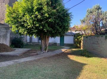 Casa · 180m² · 4 Ambientes · Venta Casa 4 Ambientes con Locales El Palomar