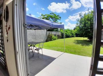 Casa · 105m² · 4 Ambientes · 1 Cochera · Venta Casa 4 Amb Ituzaingó Norte con Gran Jardín!