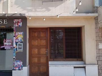 Casa · 115m² · 5 Ambientes · 1 Cochera · Casa en Venta en Bragado