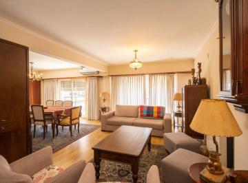Departamento · 180m² · 5 Ambientes · 1 Cochera · Excelente Piso 3 Dorm. en Venta San Jerónimo 2500