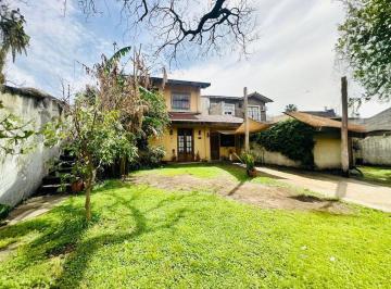 PH · 101m² · 5 Ambientes · 2 Cocheras · Venta Casa 5 Amb Piscina Jardin Cochera Hurlingham
